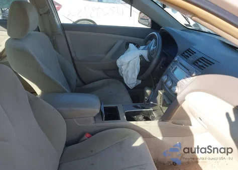 2011 Toyota Camry Le from USA, damaged, VIN 4T1BF3EK8BU153641